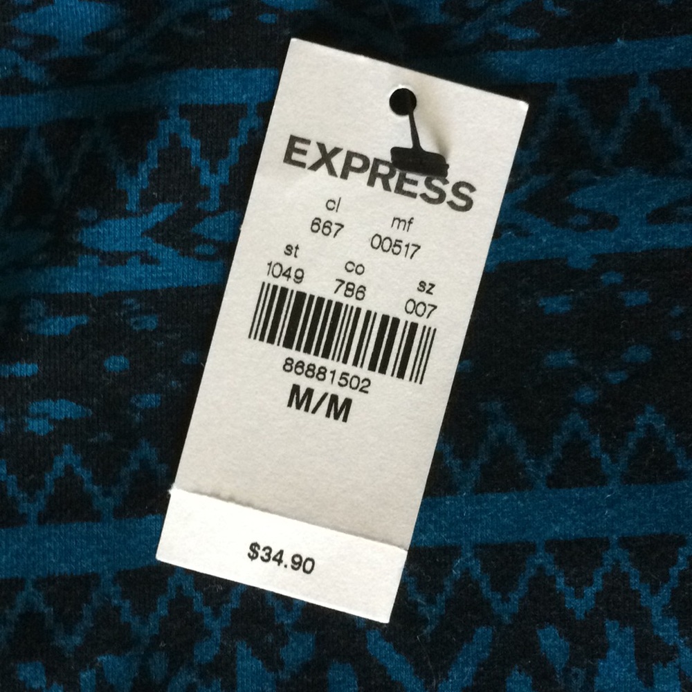 Express Top - Picture 6 of 7